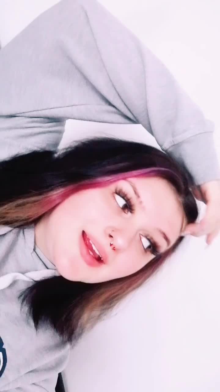 @Babygirl 🖤🥴