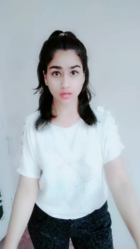 @sunidhi Chauhan