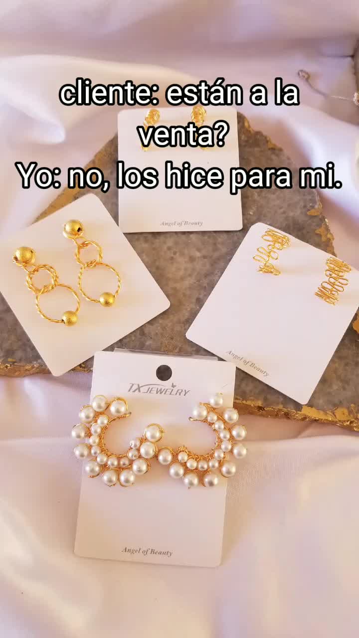 @&Aacute;vila semijewels
