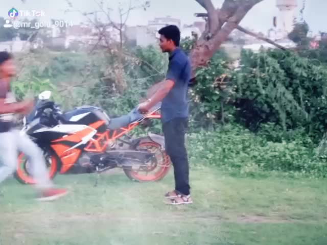 @Divyang_damor