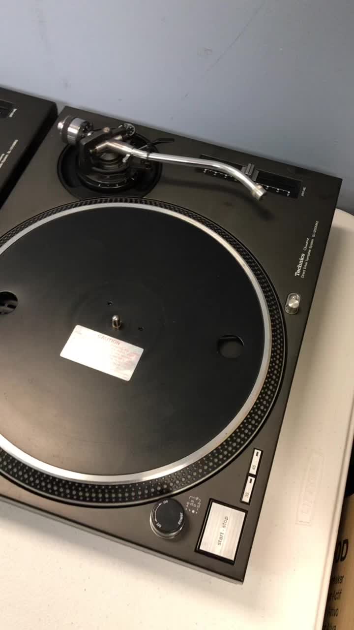@MegaDJCenter