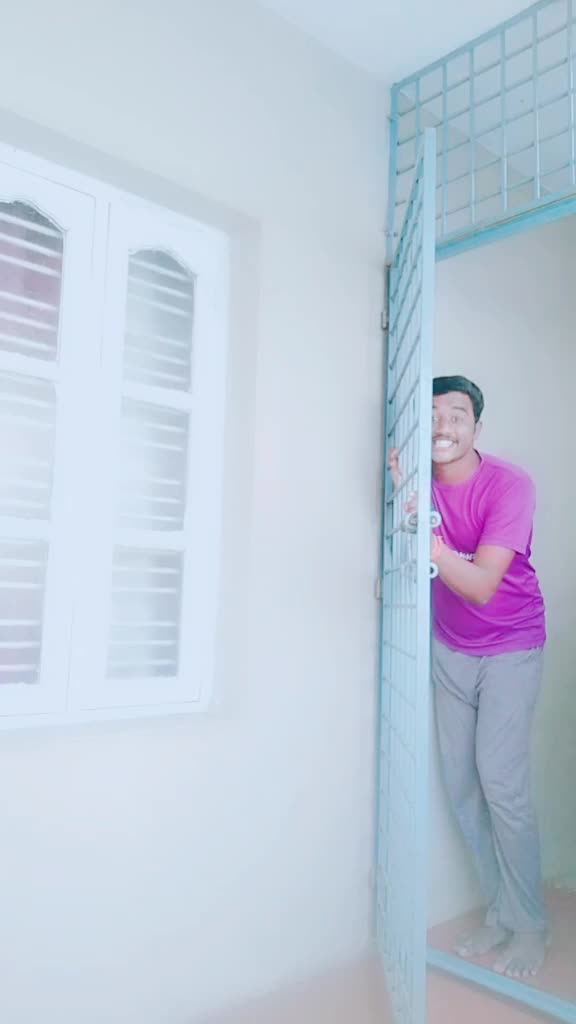 @Smilingstarpadhu