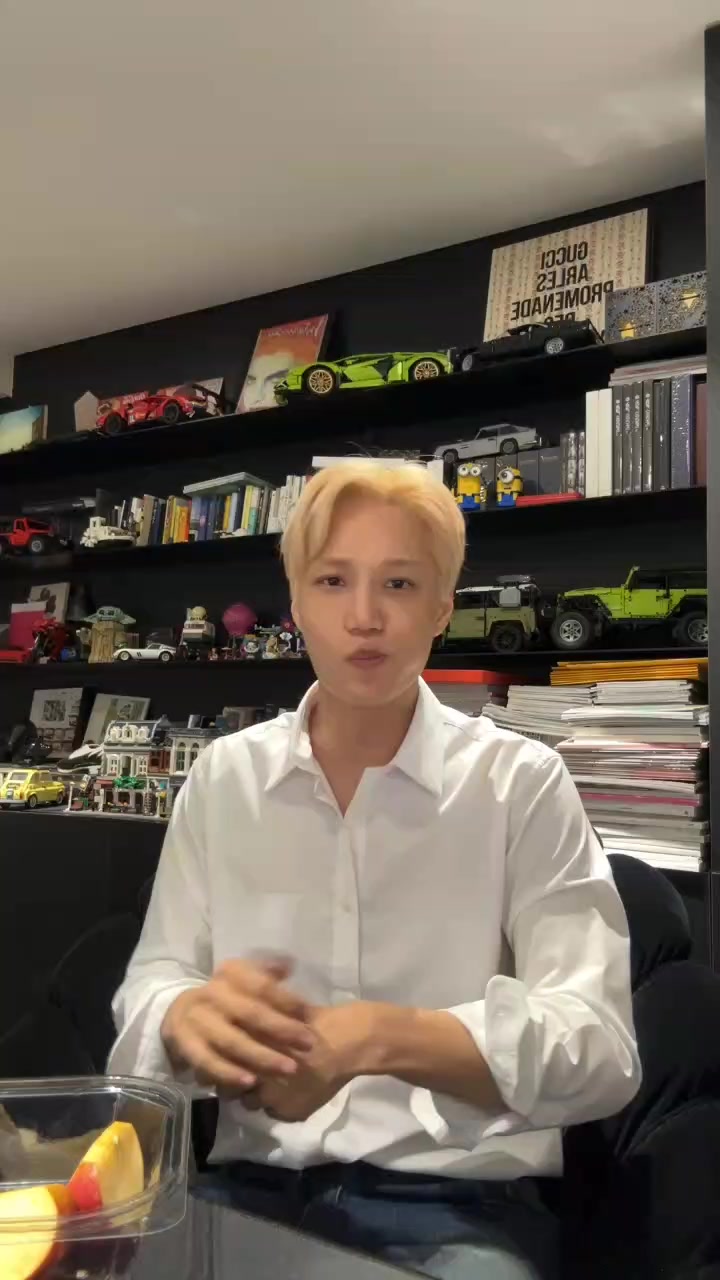@kmjng__
