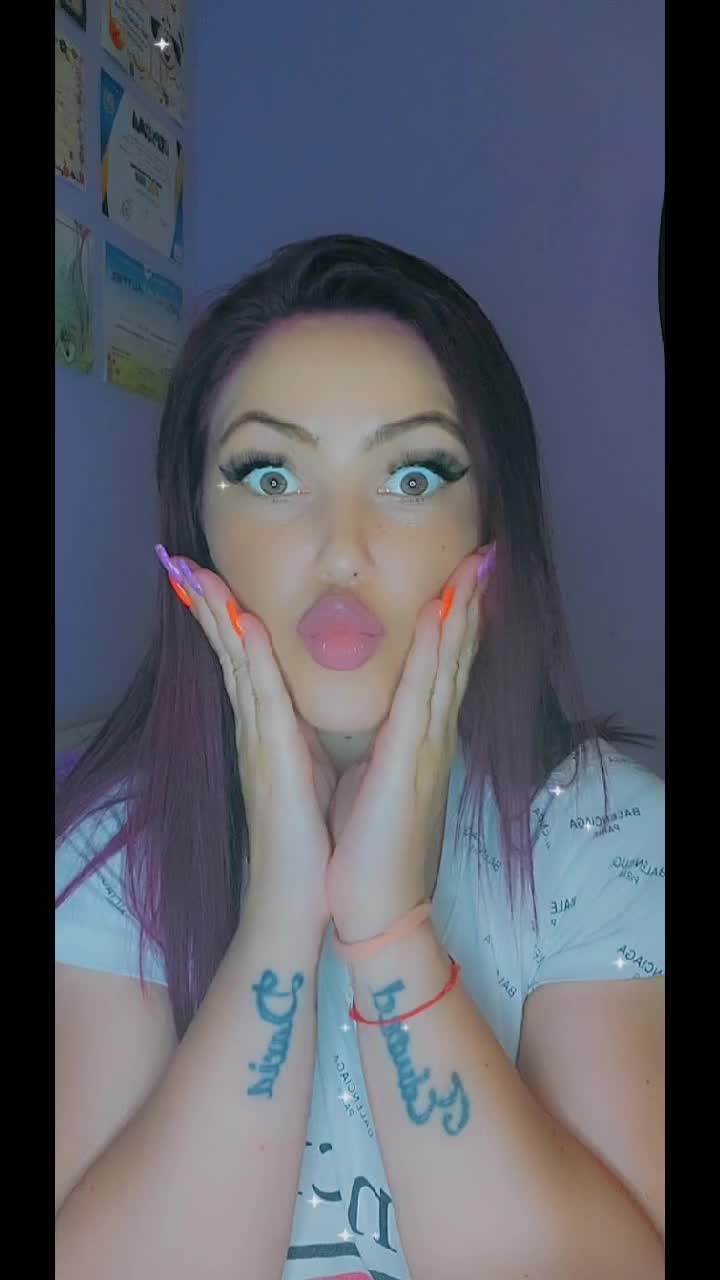 @Roxana 💗