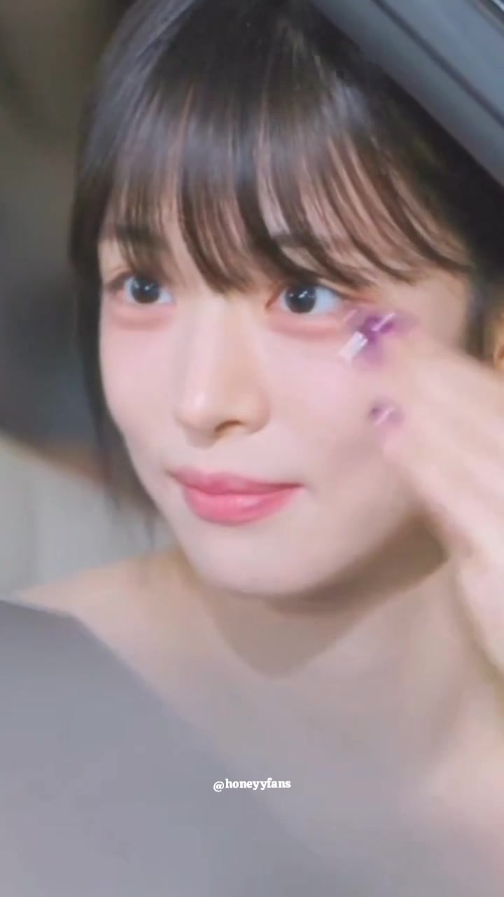 @hnyfns___