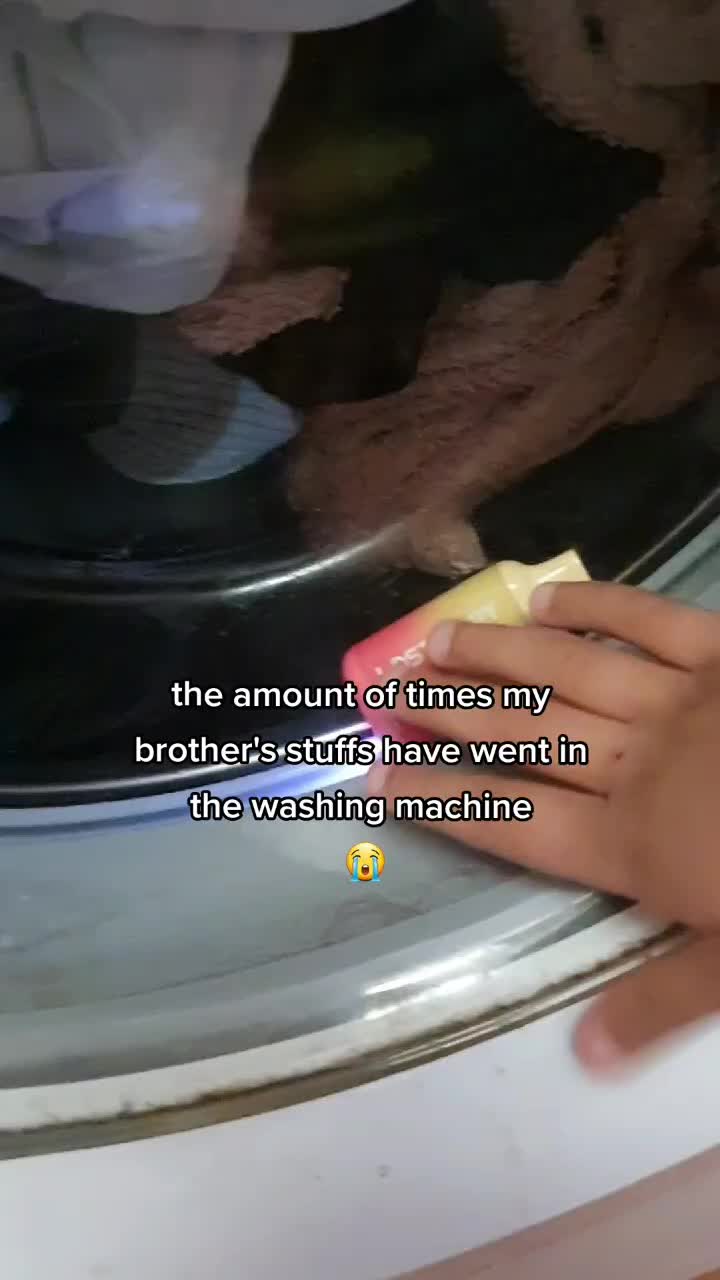@⊙⊝⊜⟭⟬⁷