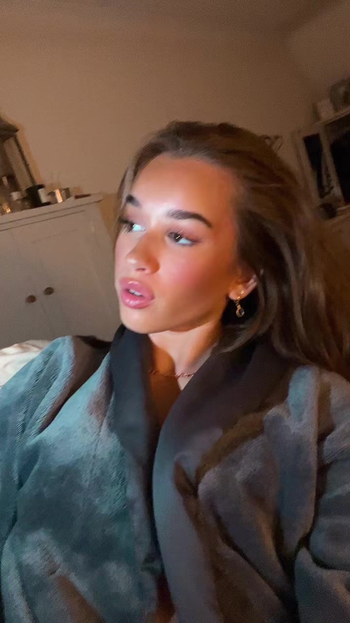 @lilli.anna