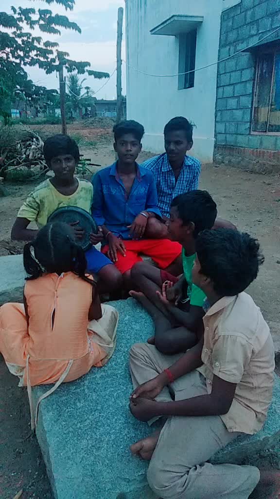 @user08999murugan