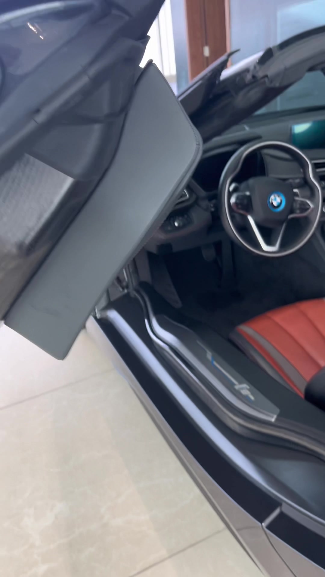 @AlexCars