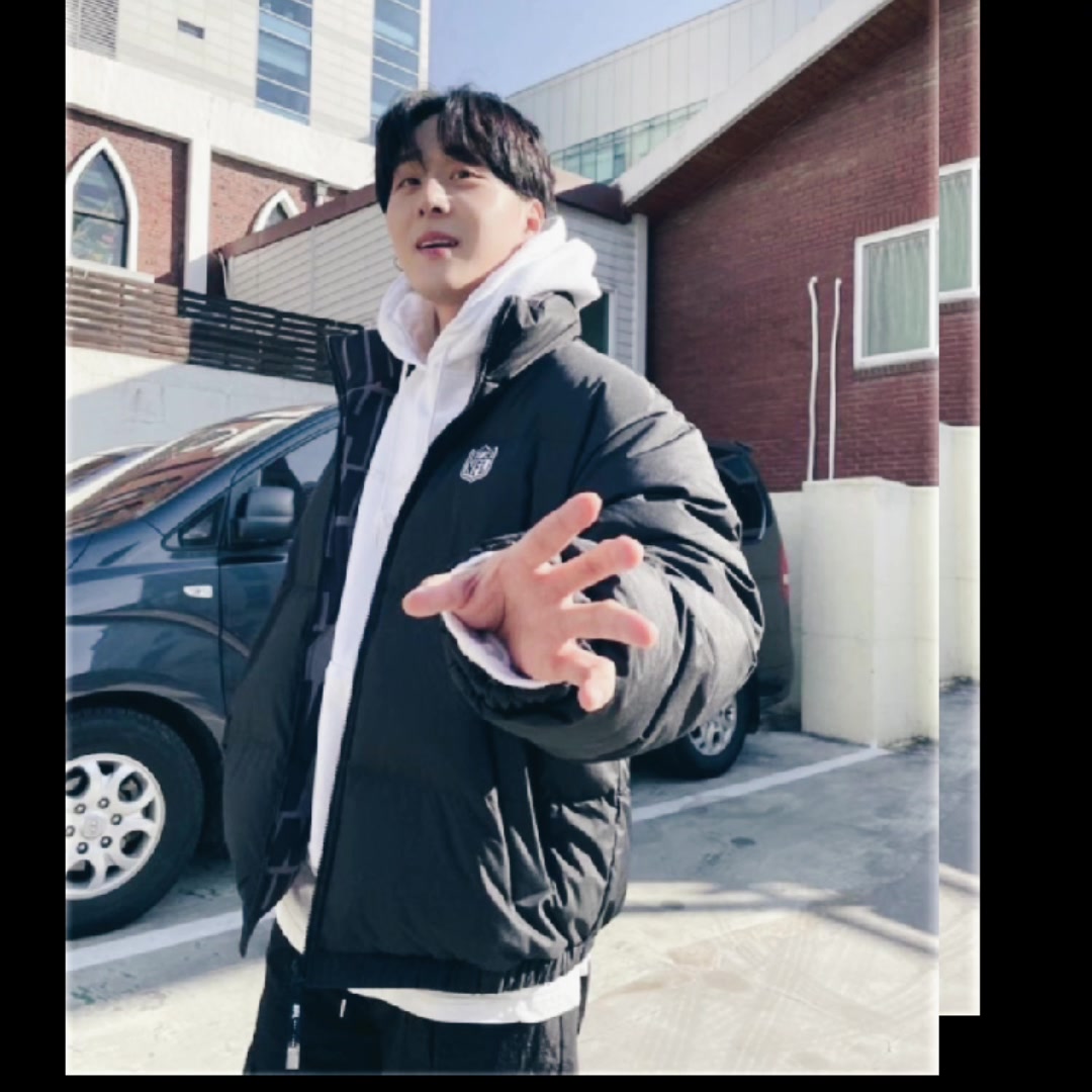 @Những chú hề KHH 🤡