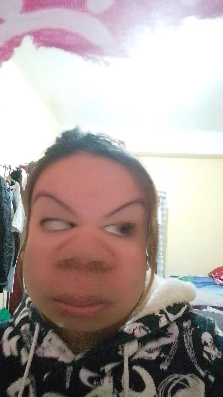 @Debz