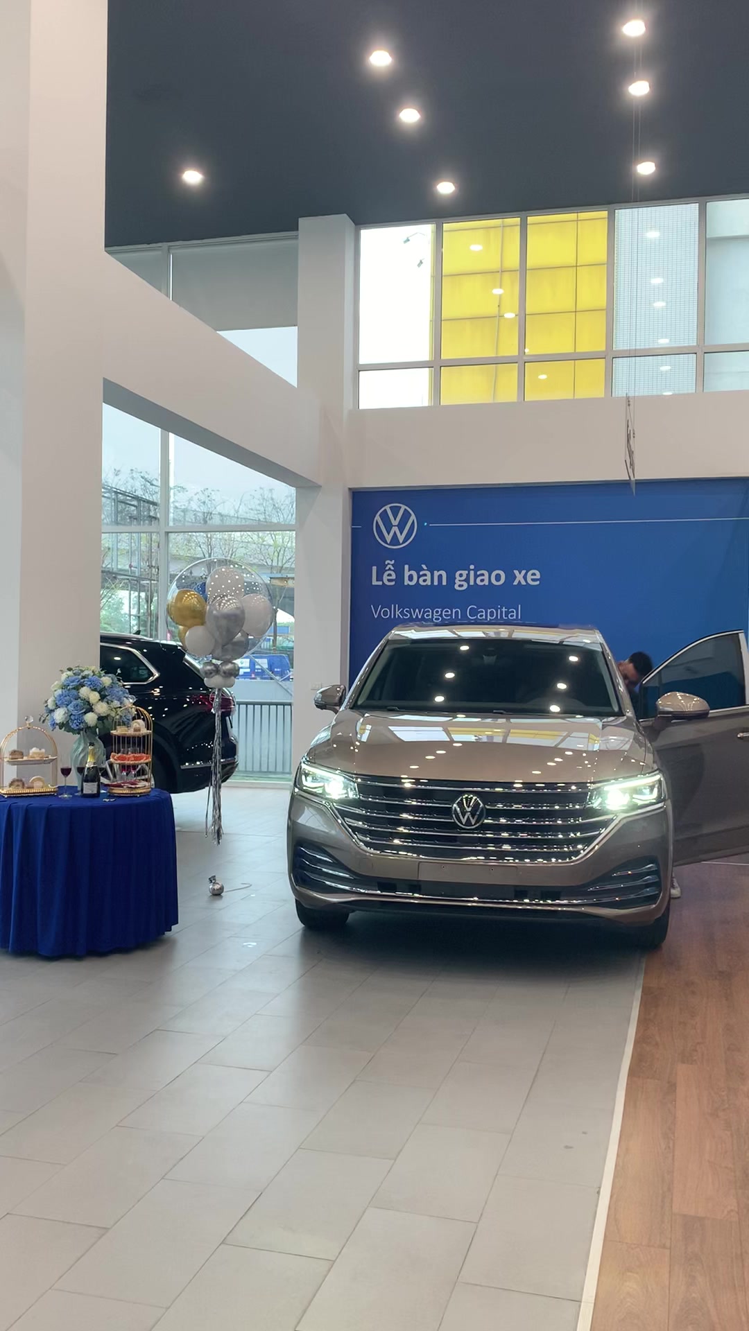 @Văn Diện Volkswagen Capital