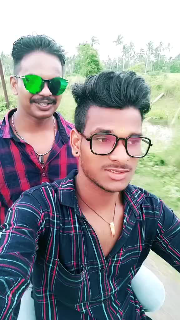 @##Sm&icirc;l&eacute; B&oslash;y &Ucirc;m&euml;$h##