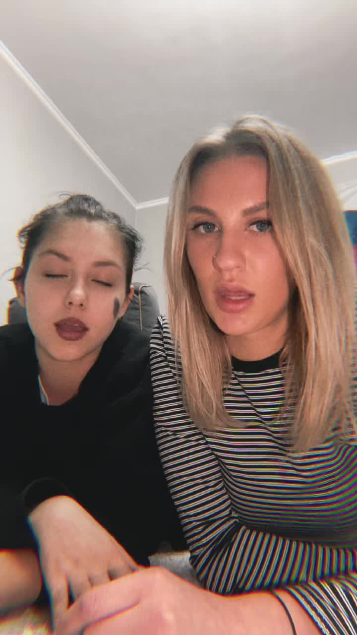 @🪬
