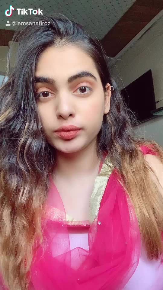 @Iamsana