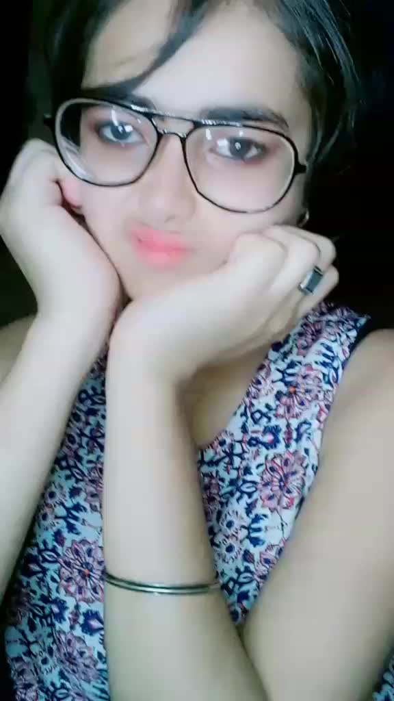 @innocent girl๐๐