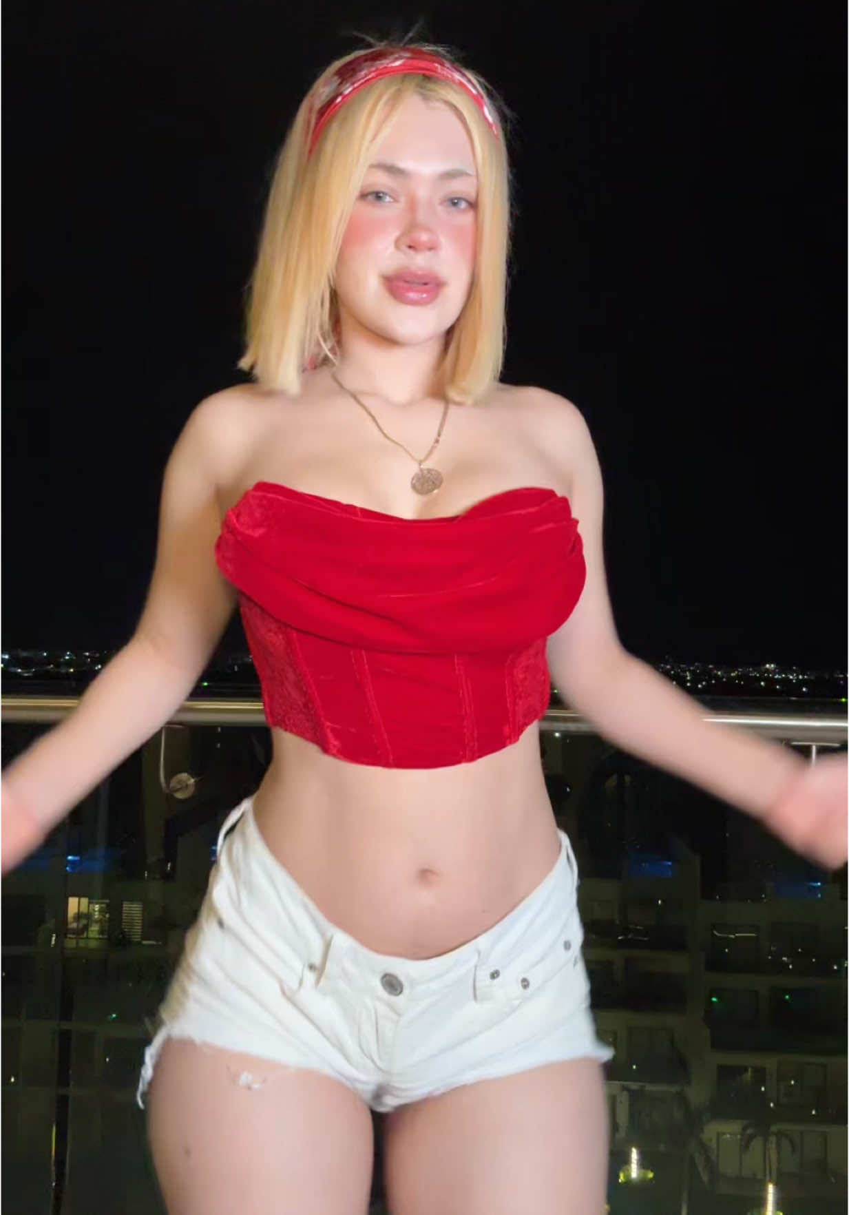 sofiaalegriaa (@sofiaalegriaa) - Urlebird