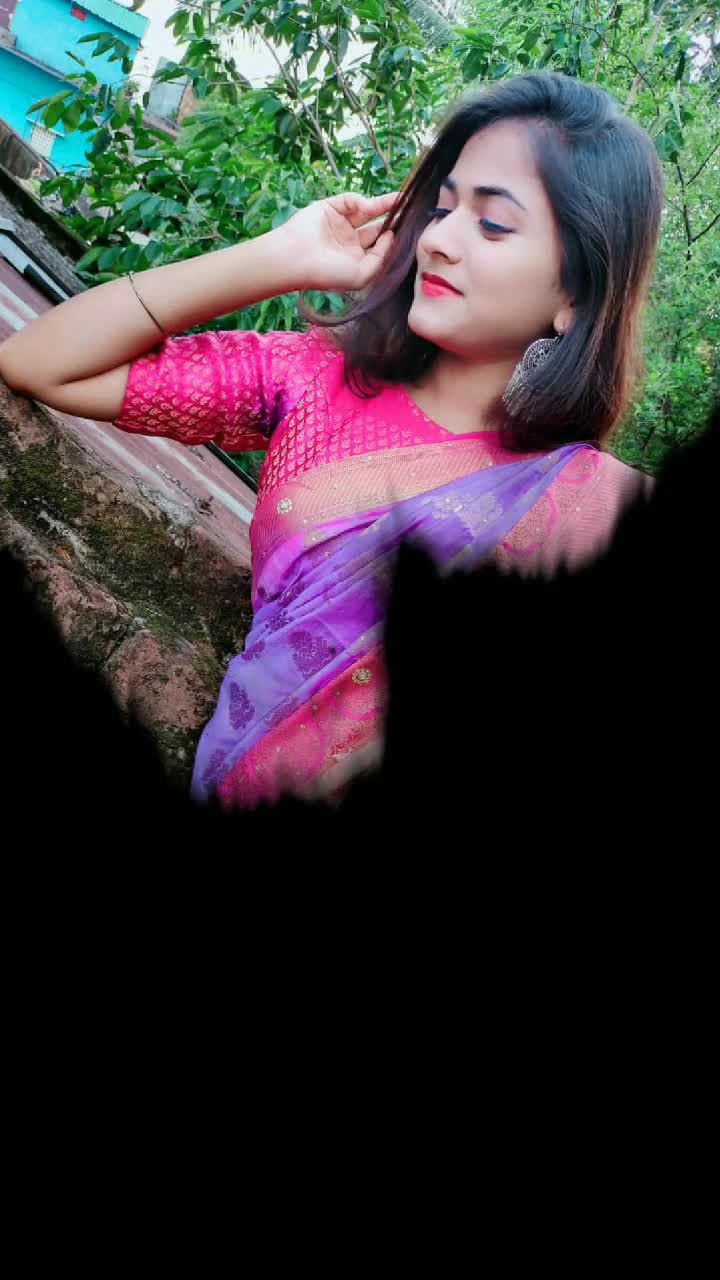 @SoNaLi SiNgH