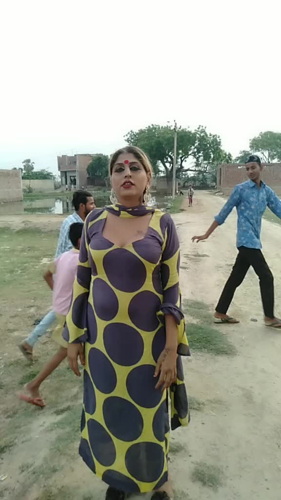 @Chandni kinnar Maan