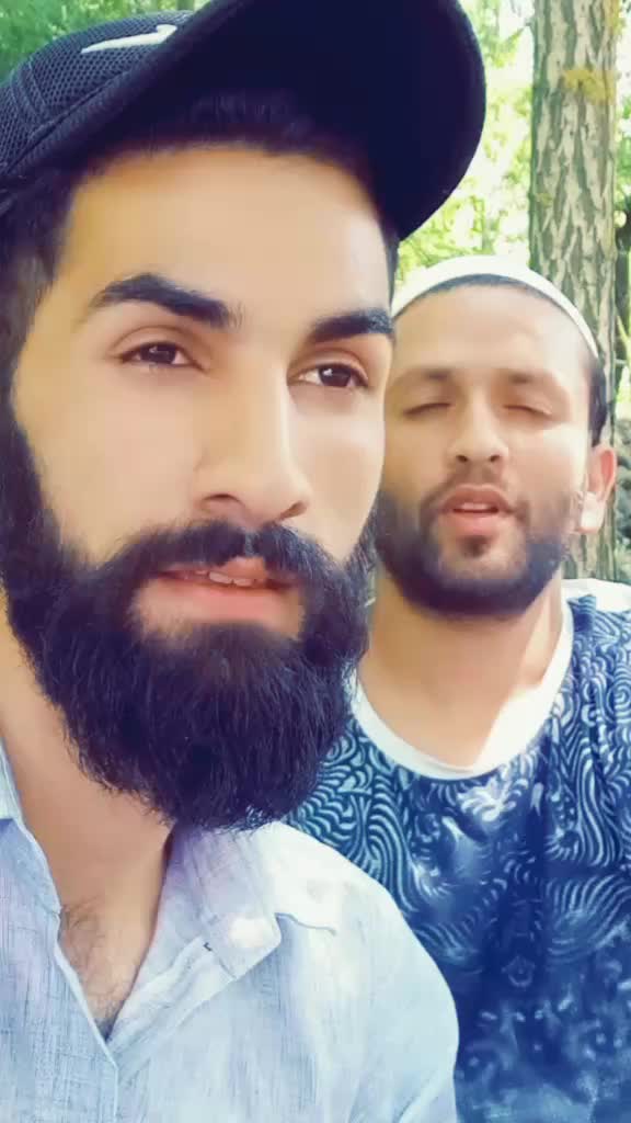 @kashmiri_apple🍎