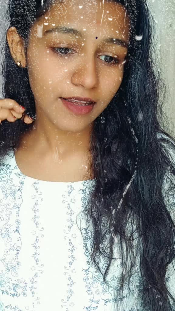 @dhanya_shetty