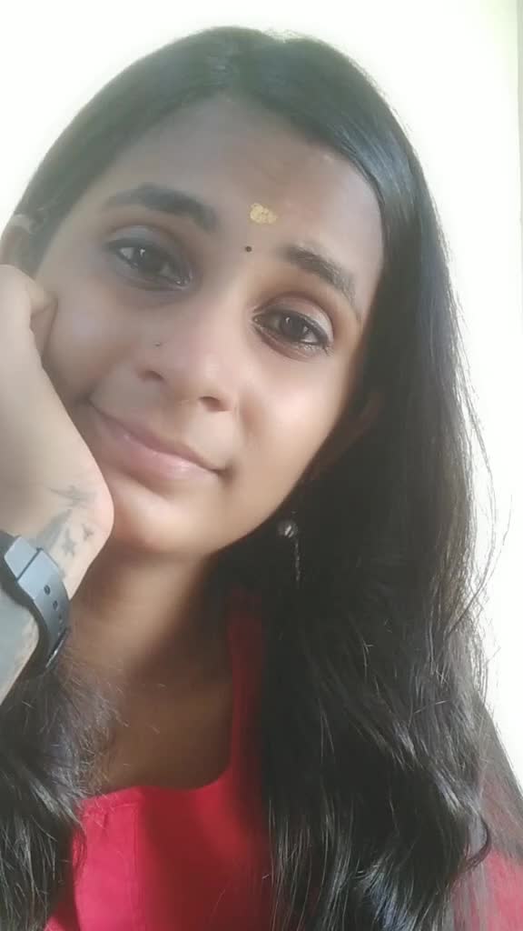 @sandhiya👑