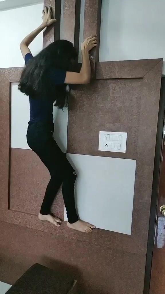 @ANANYA💃