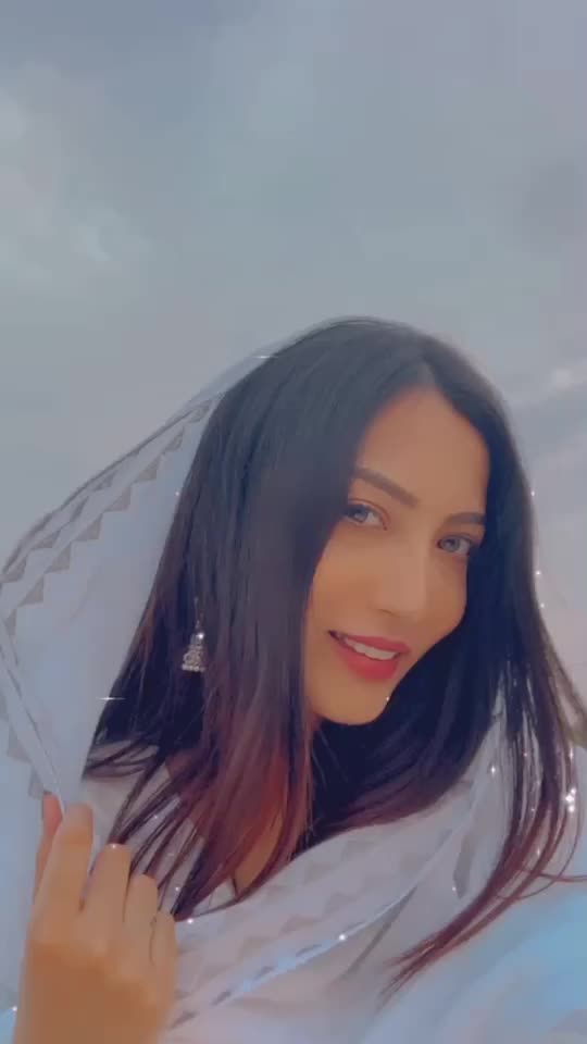 @Arishajofficial