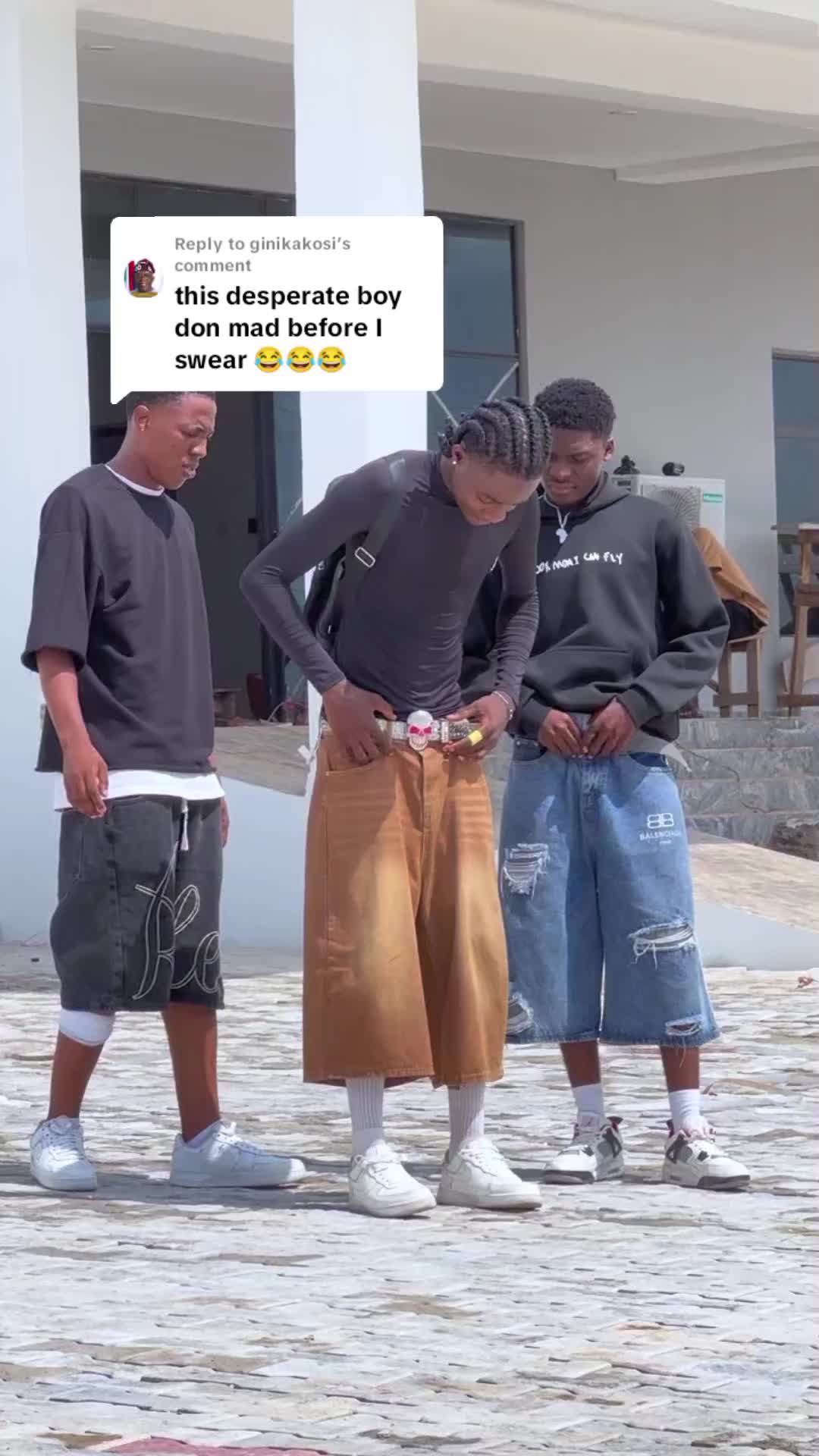 @🥷𝐃𝚰𝐕𝐘𝐍𝐄🥷