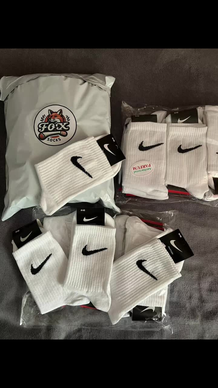 @FoxSocks
