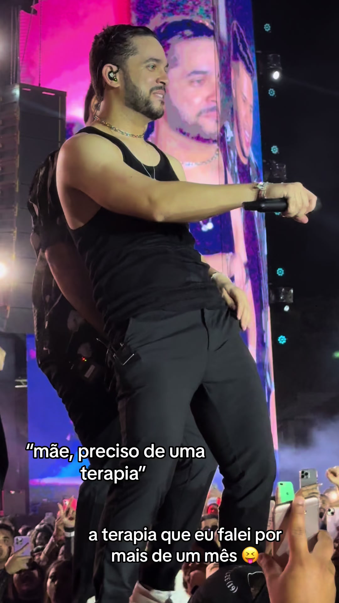 @Ana Clara