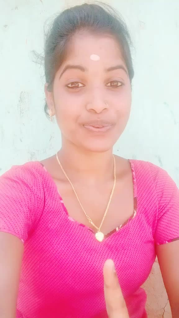@user548877  anu. 😍