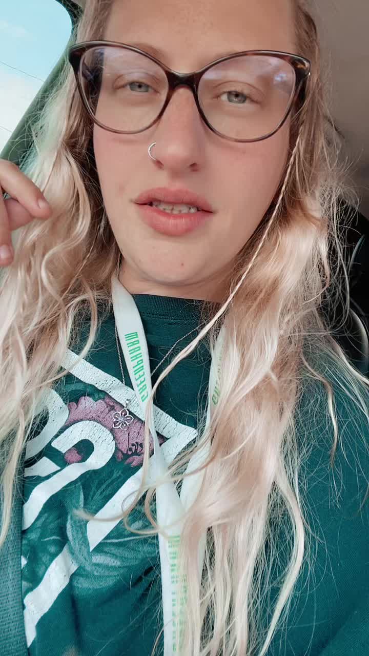 @✨Dani 🦩✨