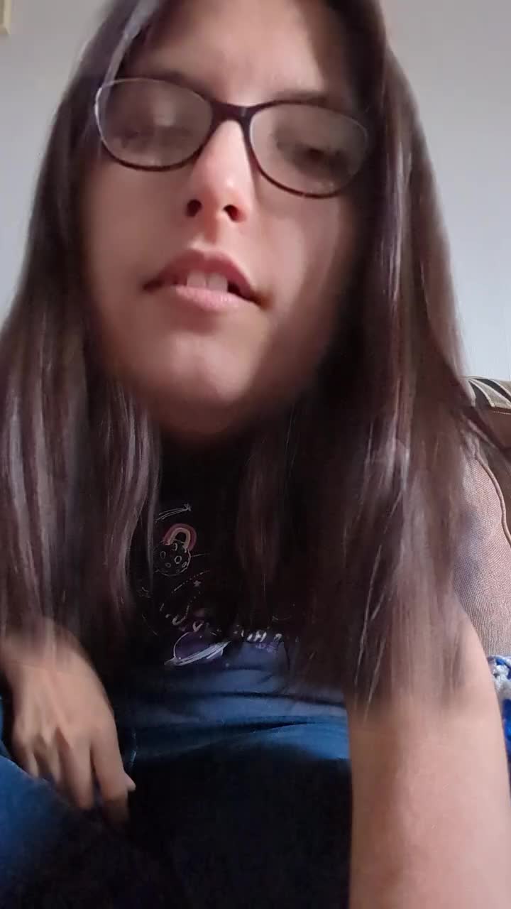 @MeaganMerkleythegorgeous💜💚