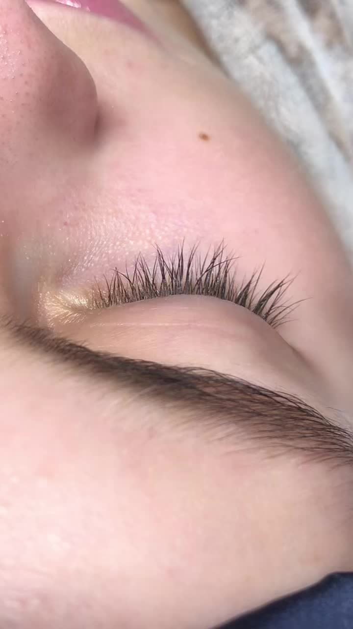 @Lashes_by_Amg