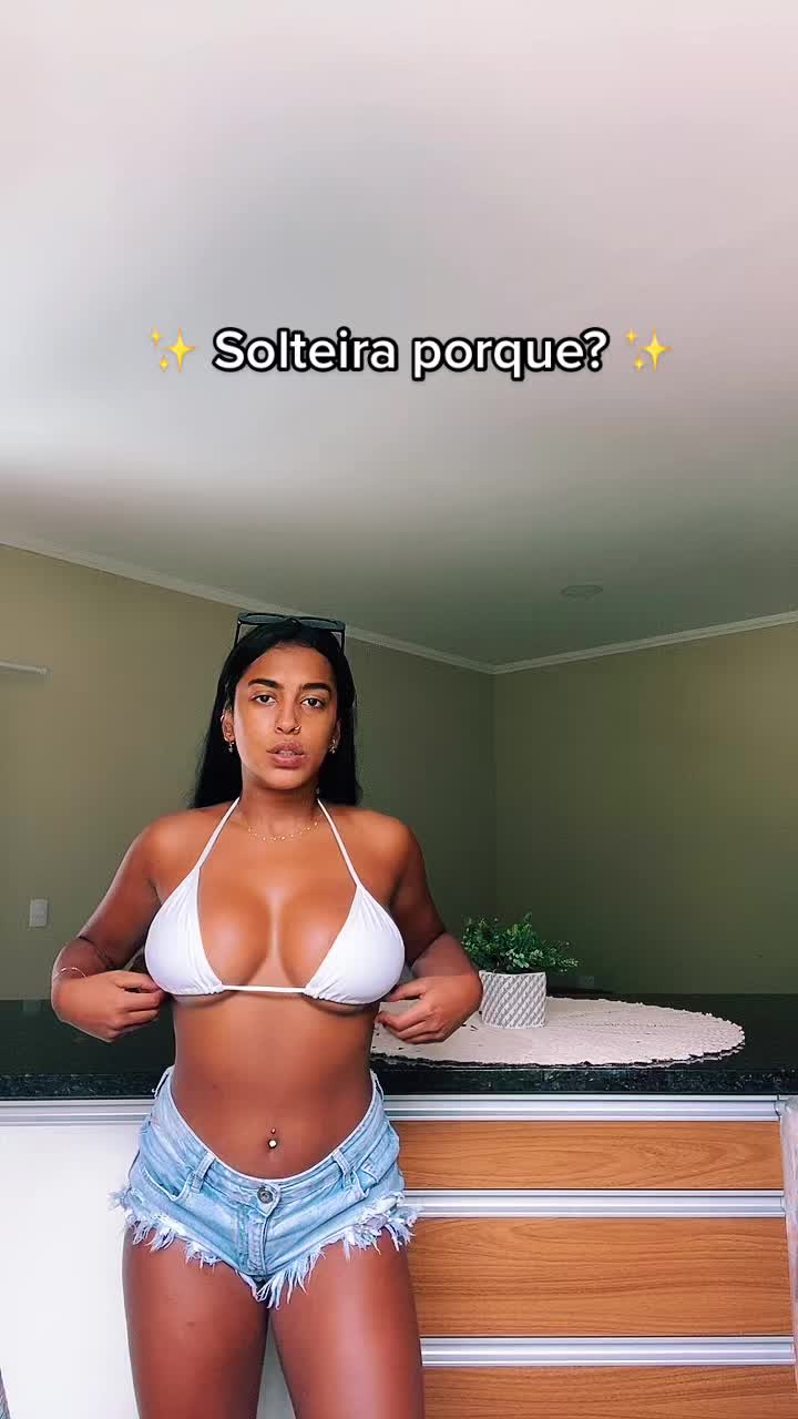 @Ana Goes ❤️🔥