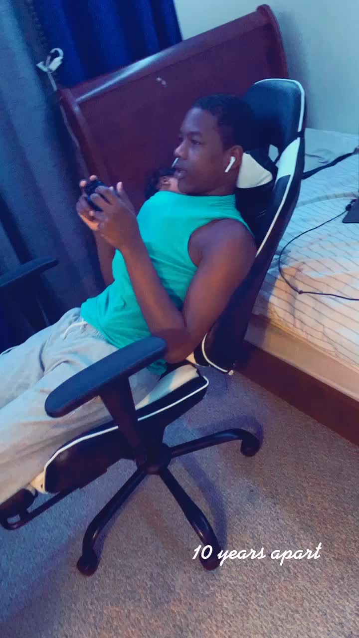 @_blulion