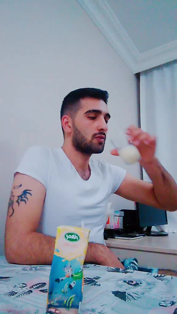 @Pakizemr3