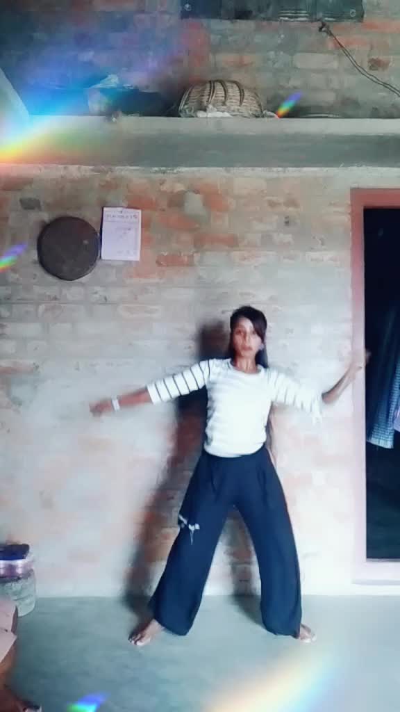 @black pari🧚🧚🧚🧚