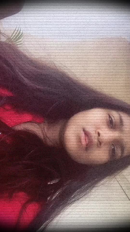 @RIYA 👑