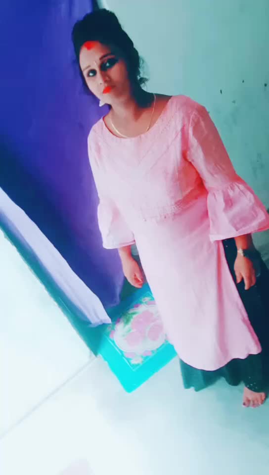 @nawabo ki sahzadi 🥰