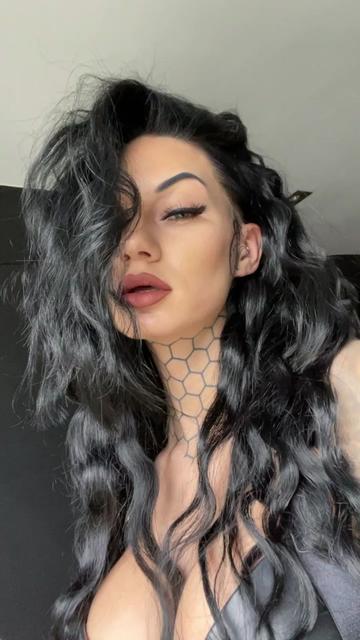 @beephillips__