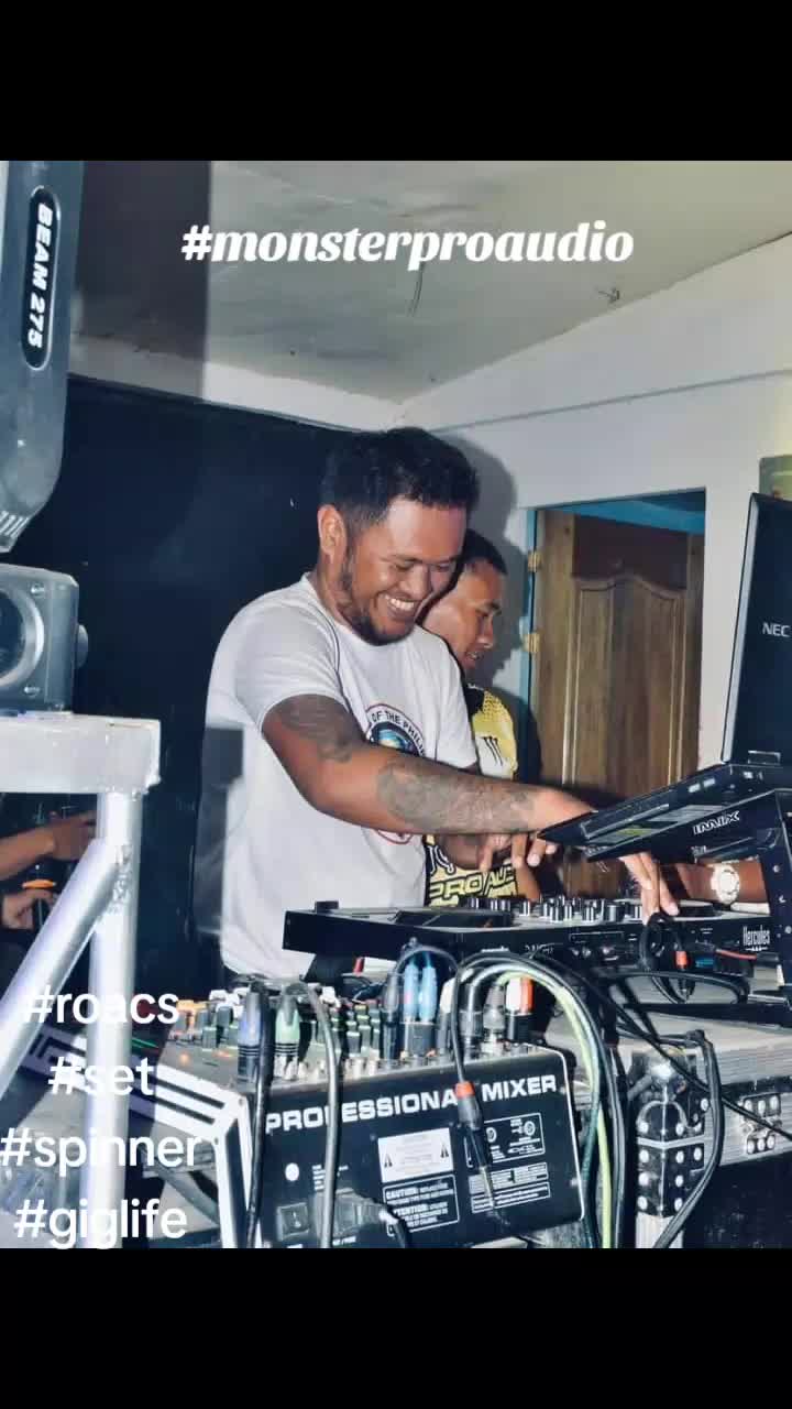 @Romar Acas X Djroacs90
