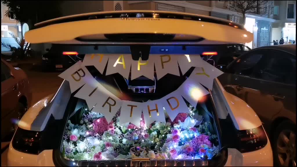 @flowergiftcenterdubai