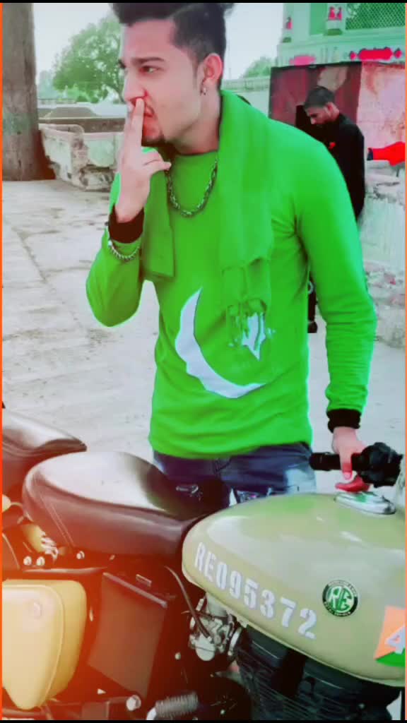 @Sameerkingsarkar