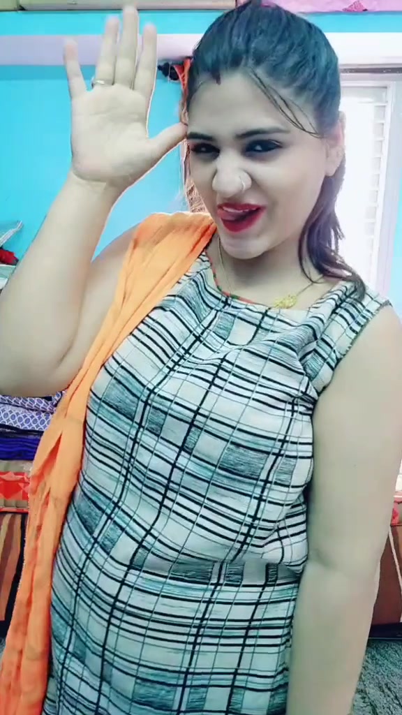 @Rekha c Queen