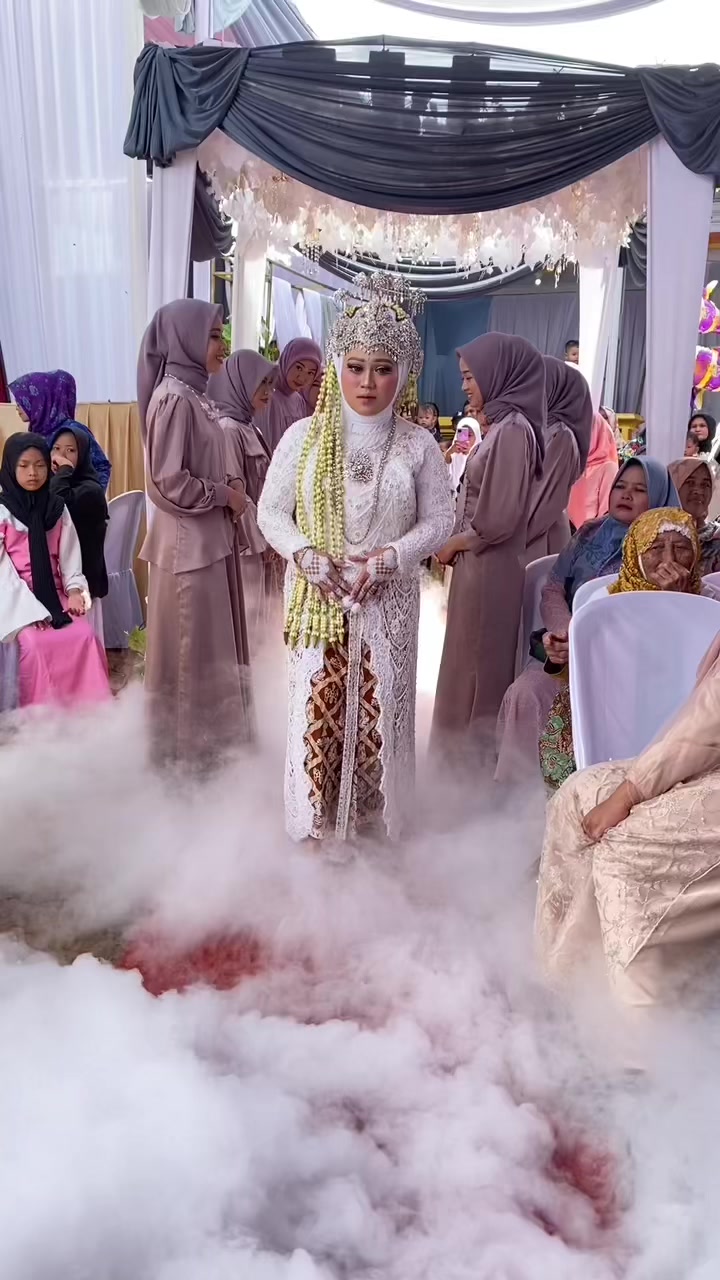 @akaraweddingorganizer