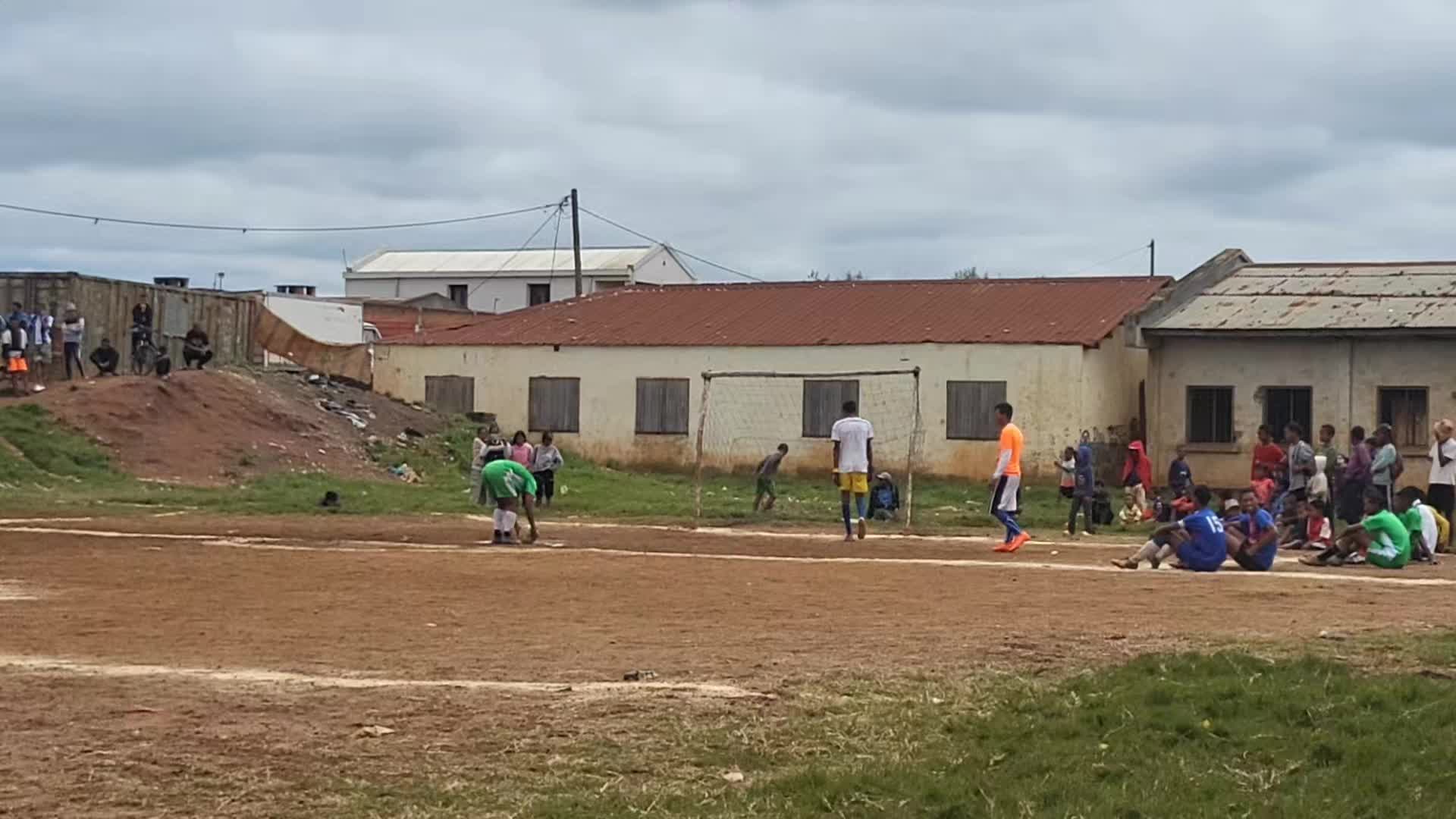 @Rasoanaivo 🤲🏽⚽️