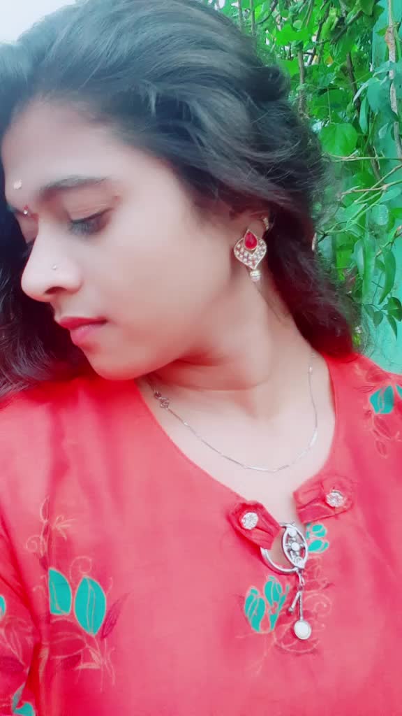 @Sravani Reddy24