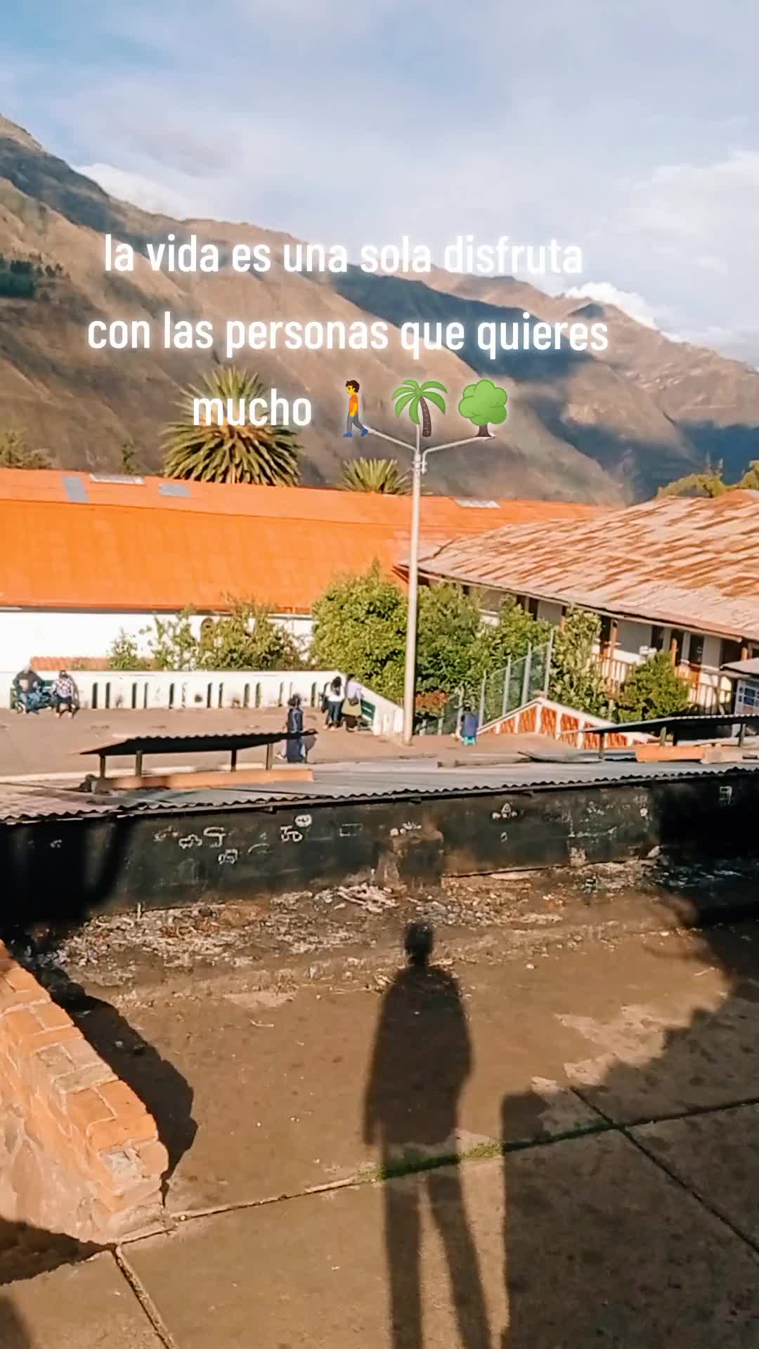 @jhovi